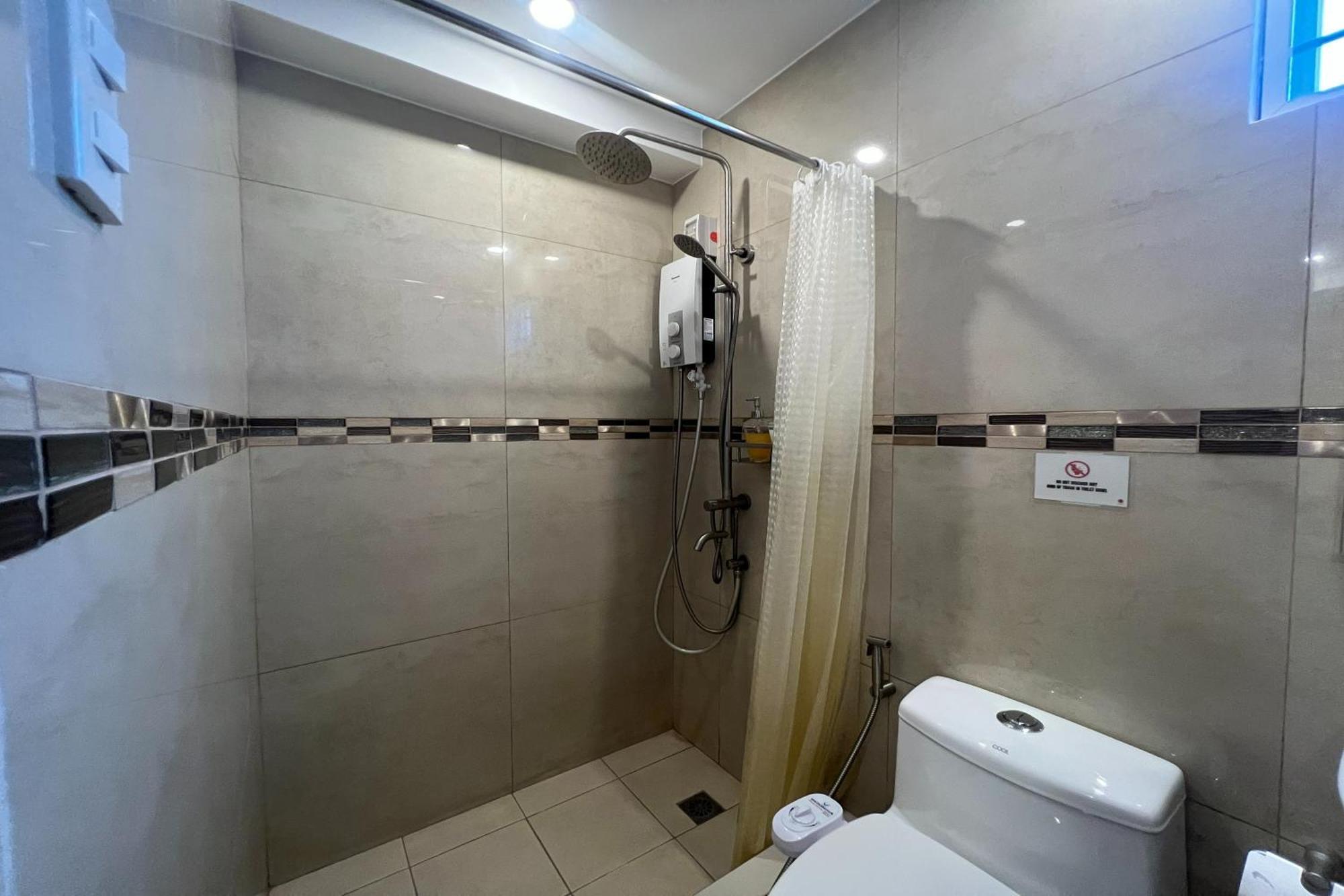 Khotel Near T3 Airport ปาไซ ภายนอก รูปภาพ