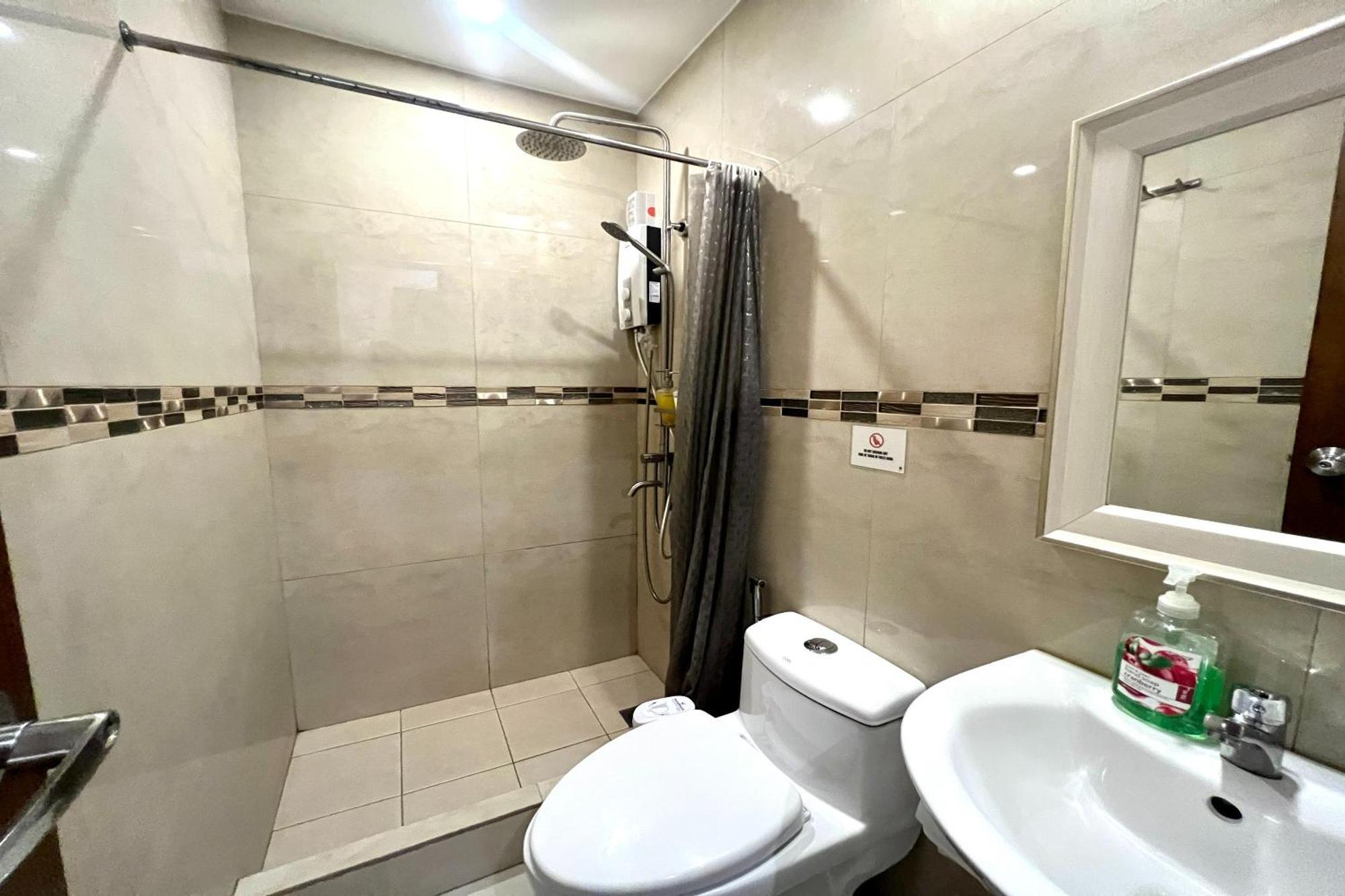 Khotel Near T3 Airport ปาไซ ภายนอก รูปภาพ